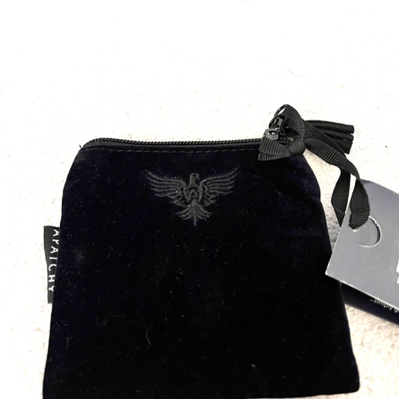 Apatchy London Luxury Velvet Crown Patch Coin Purse - Picture 2 of 6